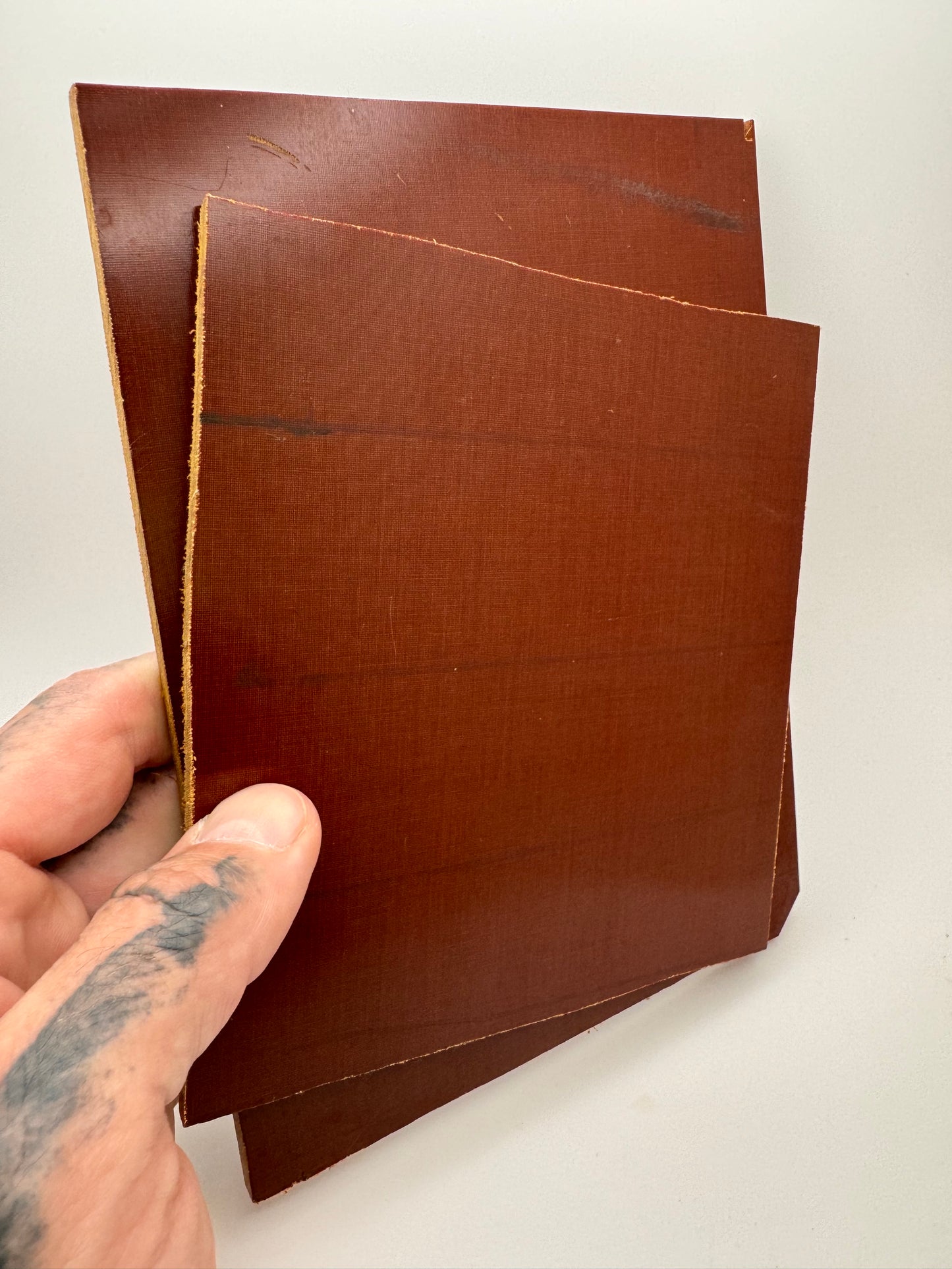 Vintage Westinghouse Single-Lined Butterscotch Linen 5 7/8” x 5 1/2” x.19”/ 7 5/8” x 5 5/8” x .19”