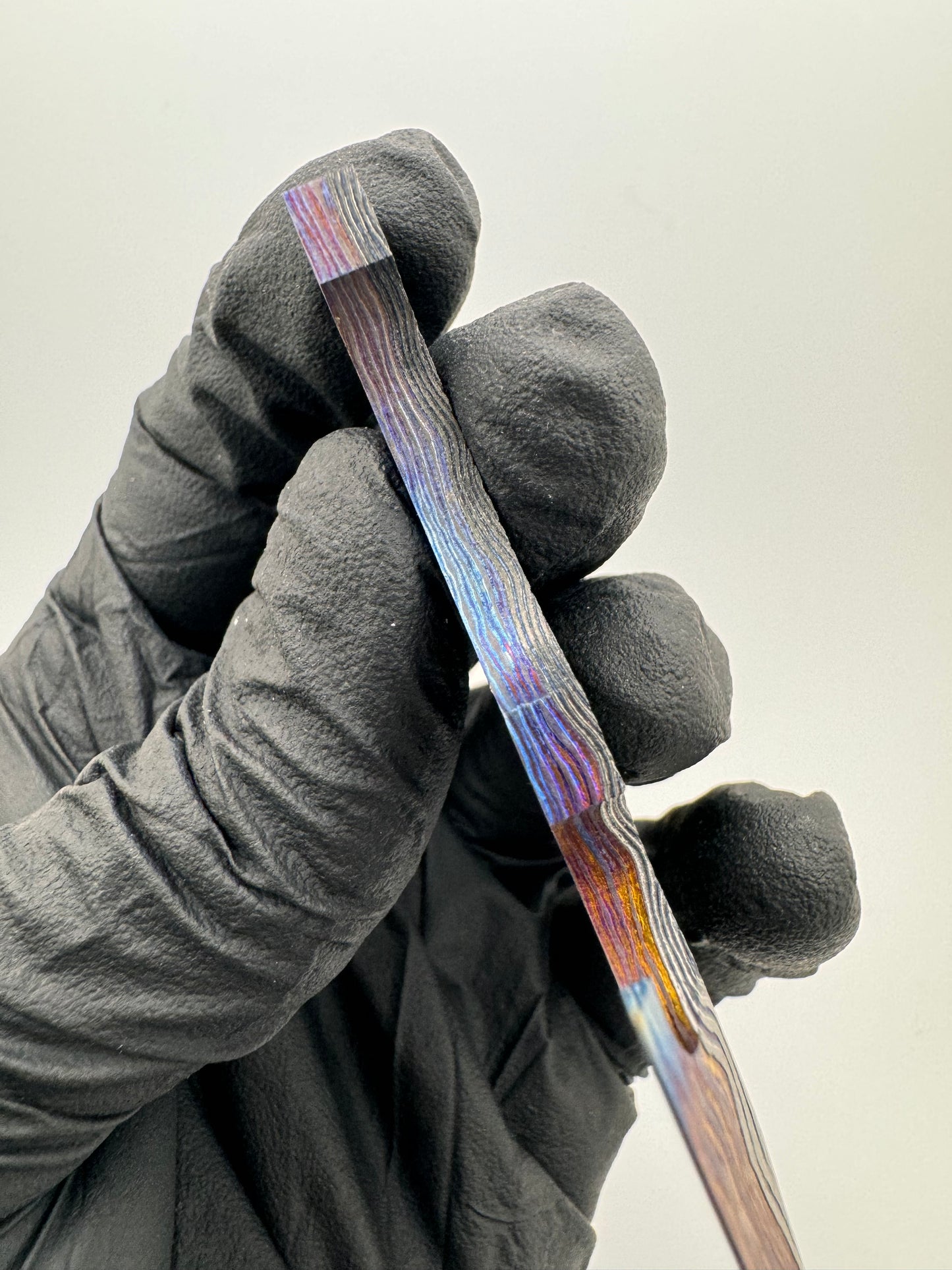 Blacktop Timascus Talon Necker (Flame-Anodized)