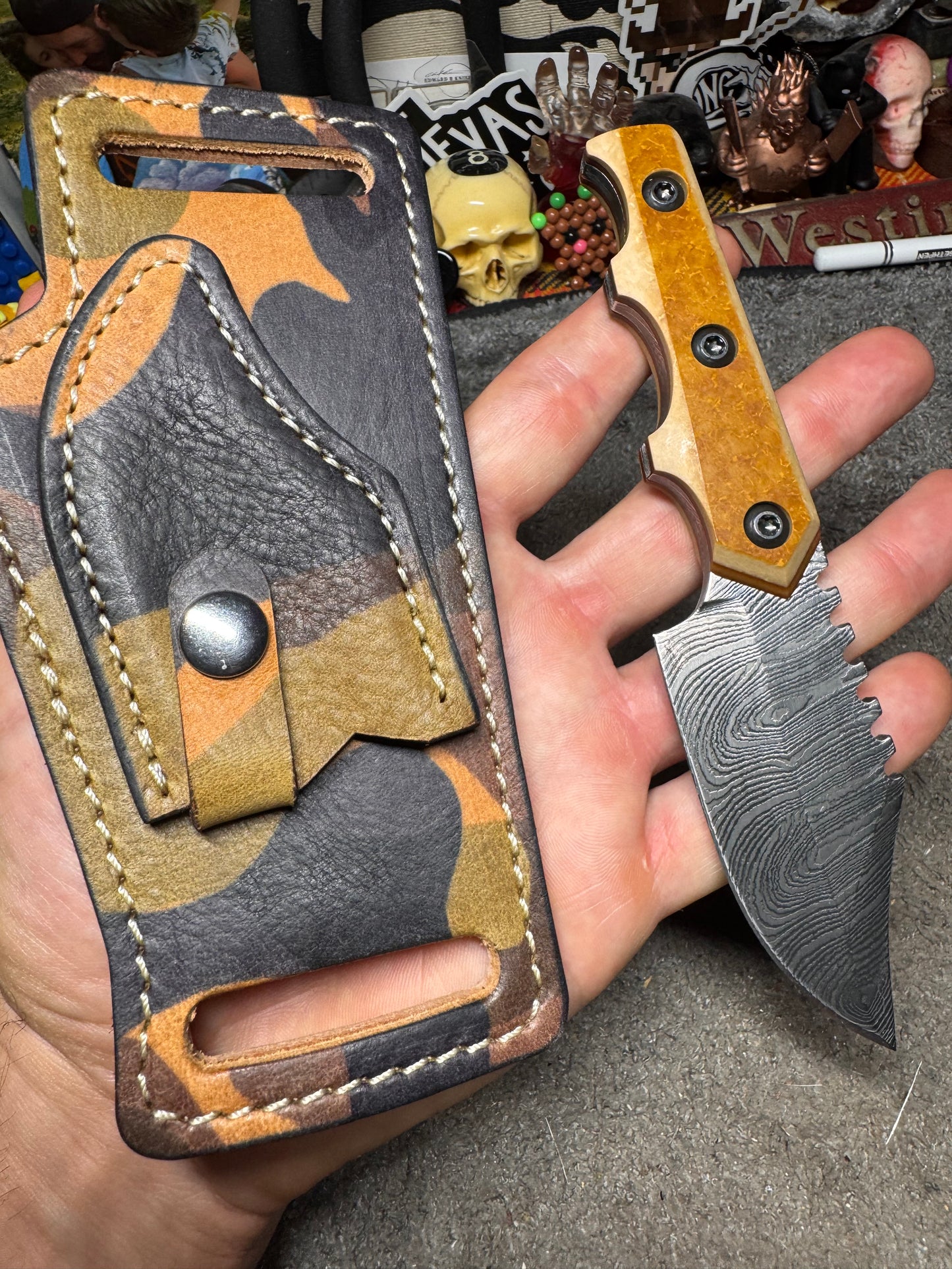 Baker Twist/Vintage 2-Tone Bakelite HawkEye Bowie