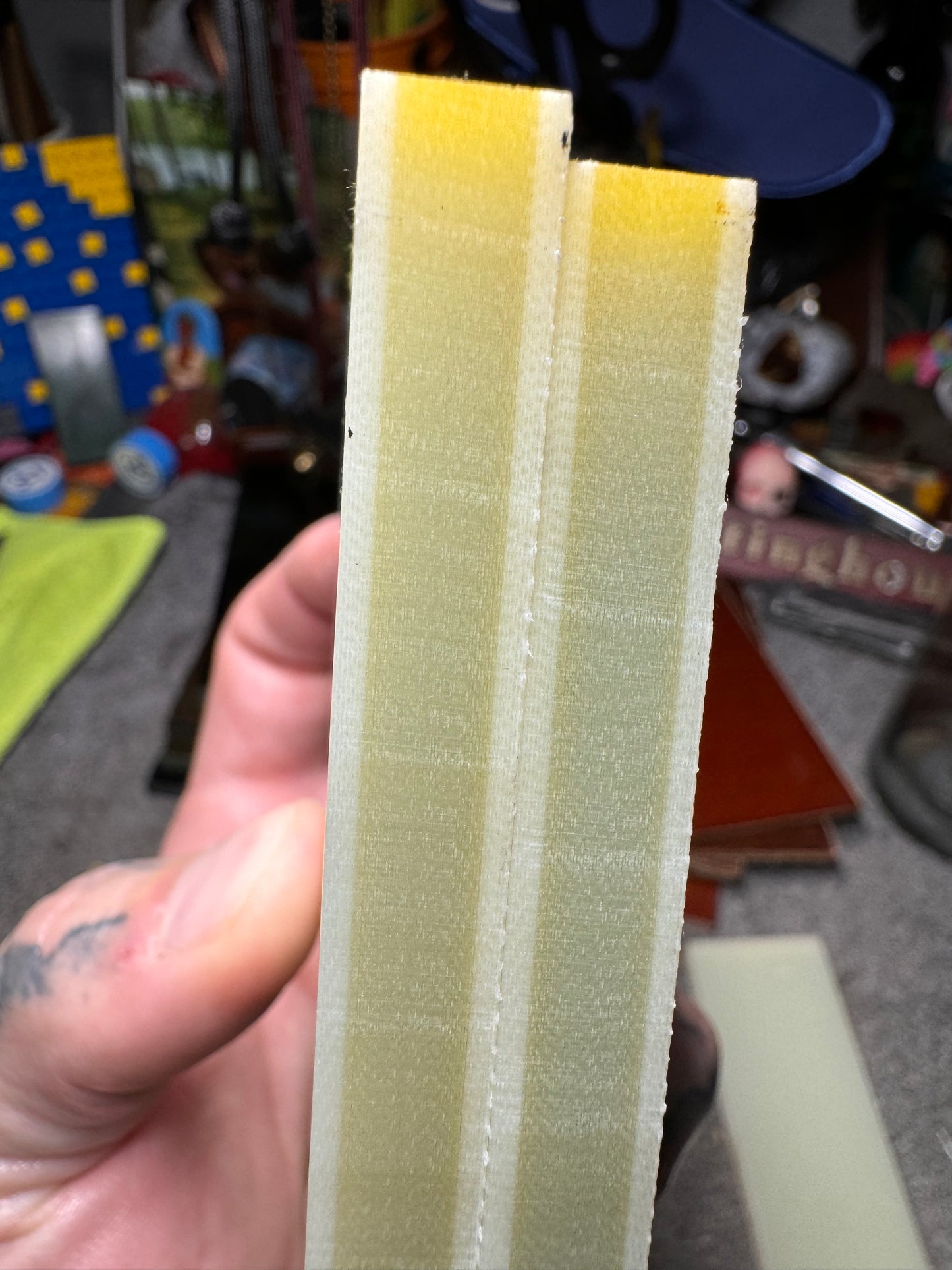 Vintage 2-Tone Jade G11 5” x 3” x .36”