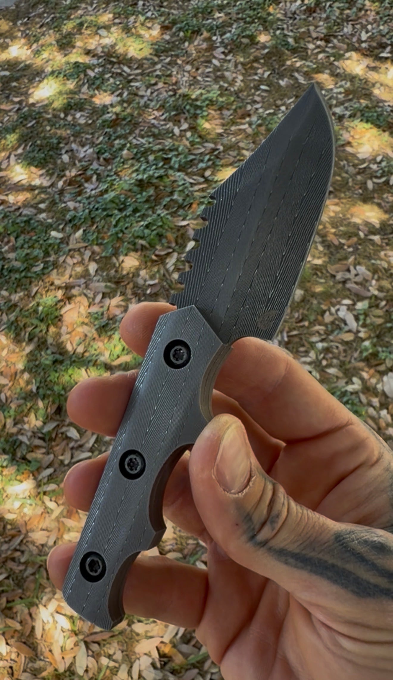 Vegas Forge Stainless Herringbone HawkEye Bowie