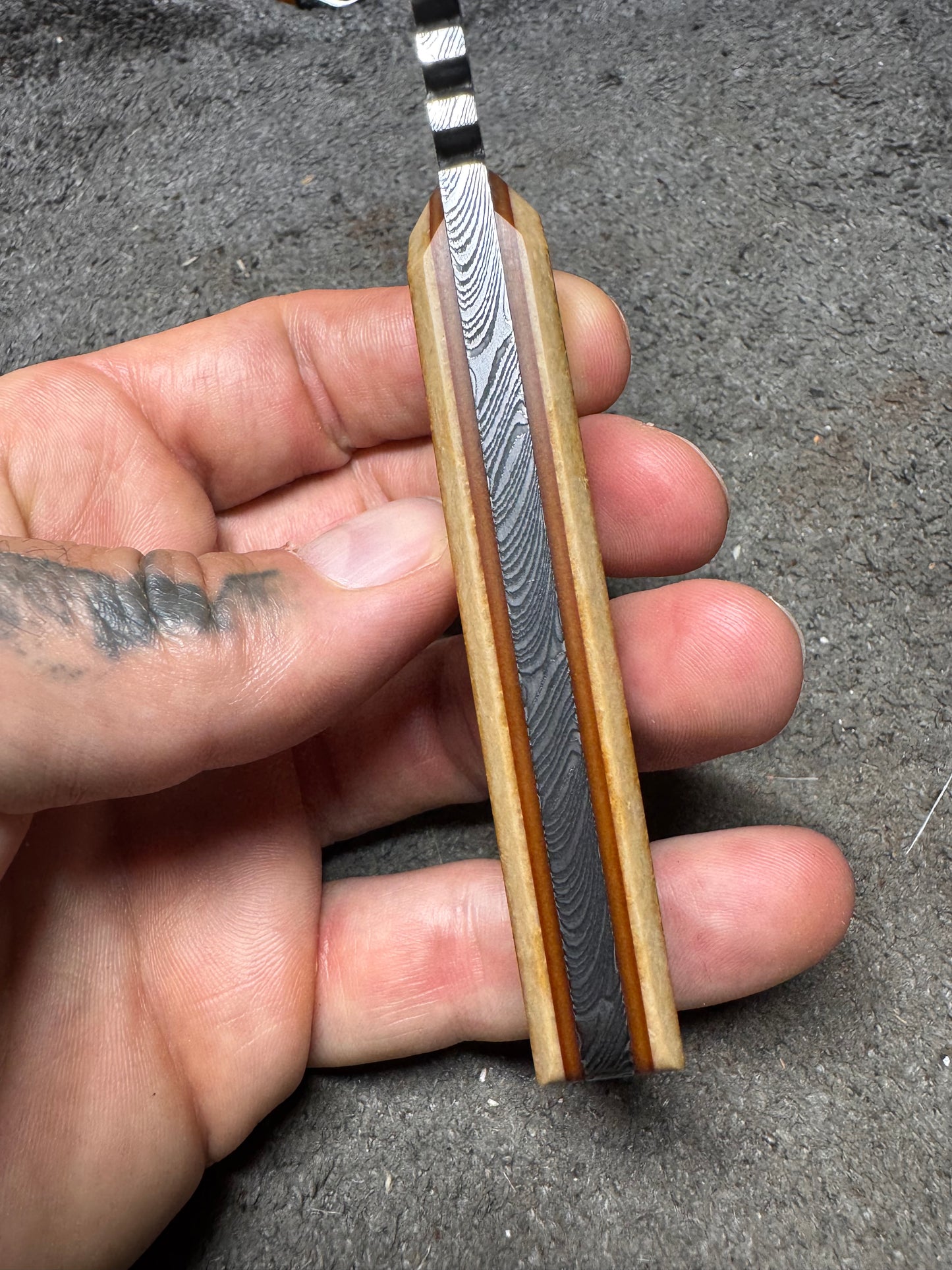 Baker Twist/Vintage 2-Tone Bakelite HawkEye Bowie