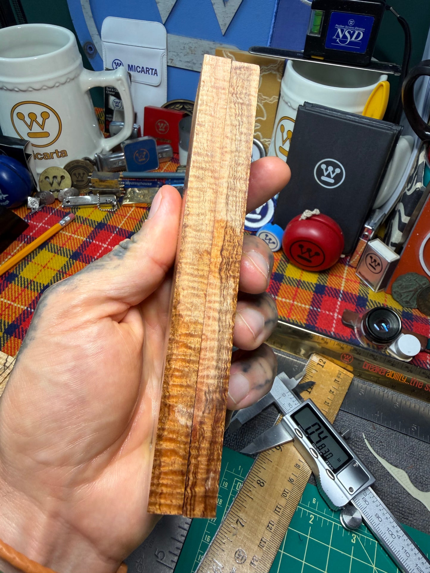 Curly Mango Scales CM1 5 5/8”x1 13/16”x.36