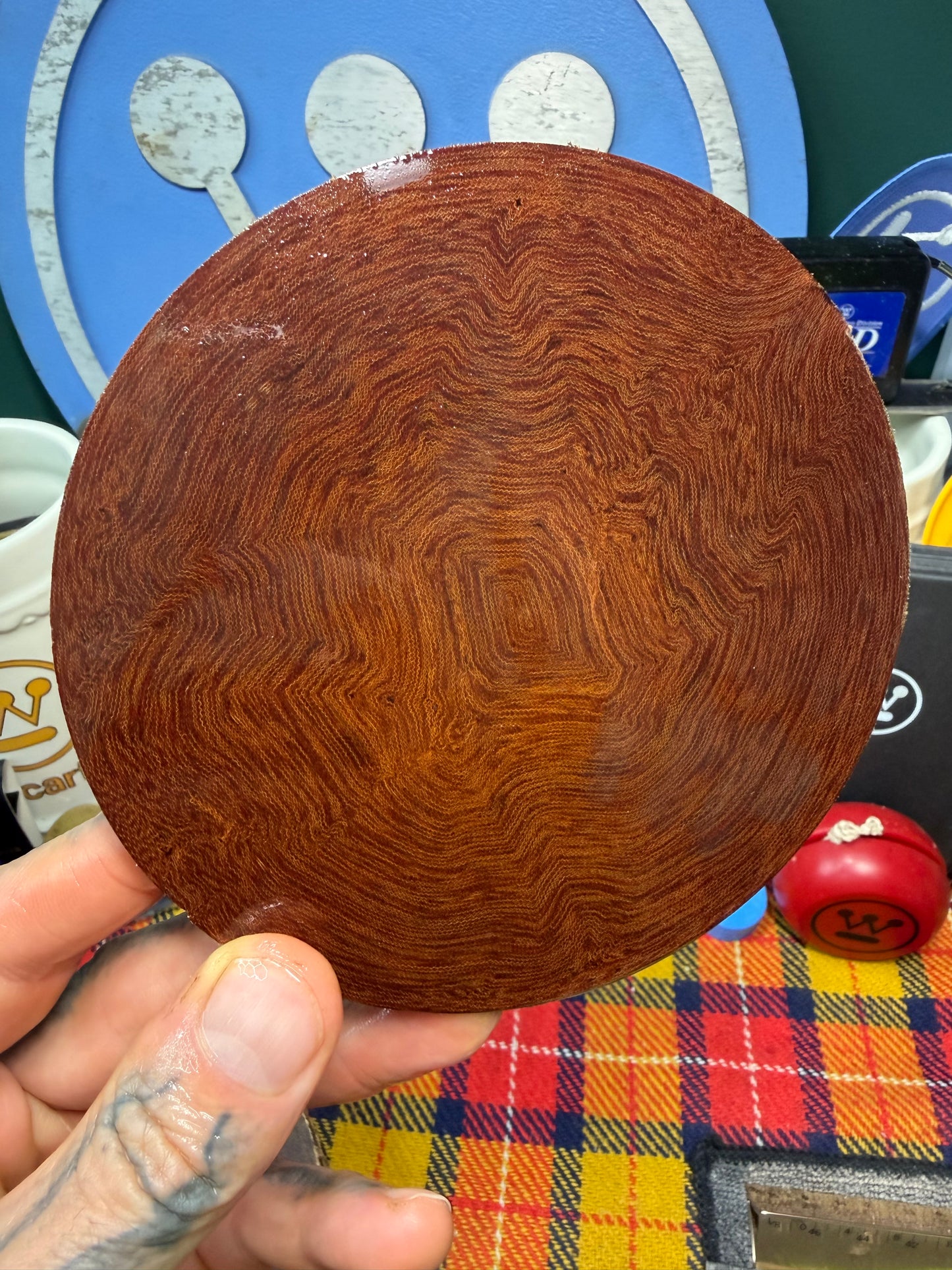 Westinghouse “Crushed” Butterscotch Linen Round 5”x1/4”