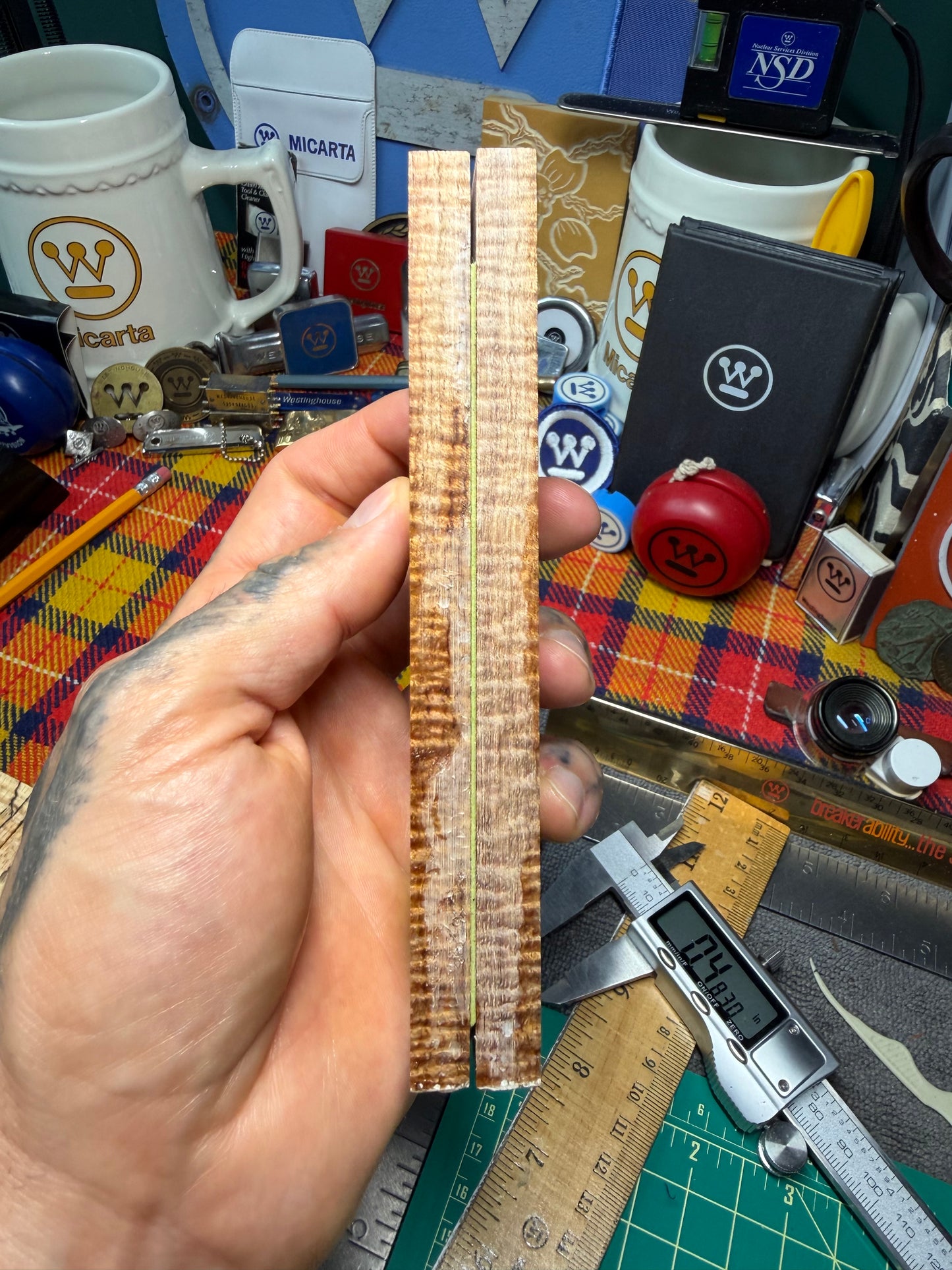 Curly Mango Scales CM1 5 5/8”x1 13/16”x.36